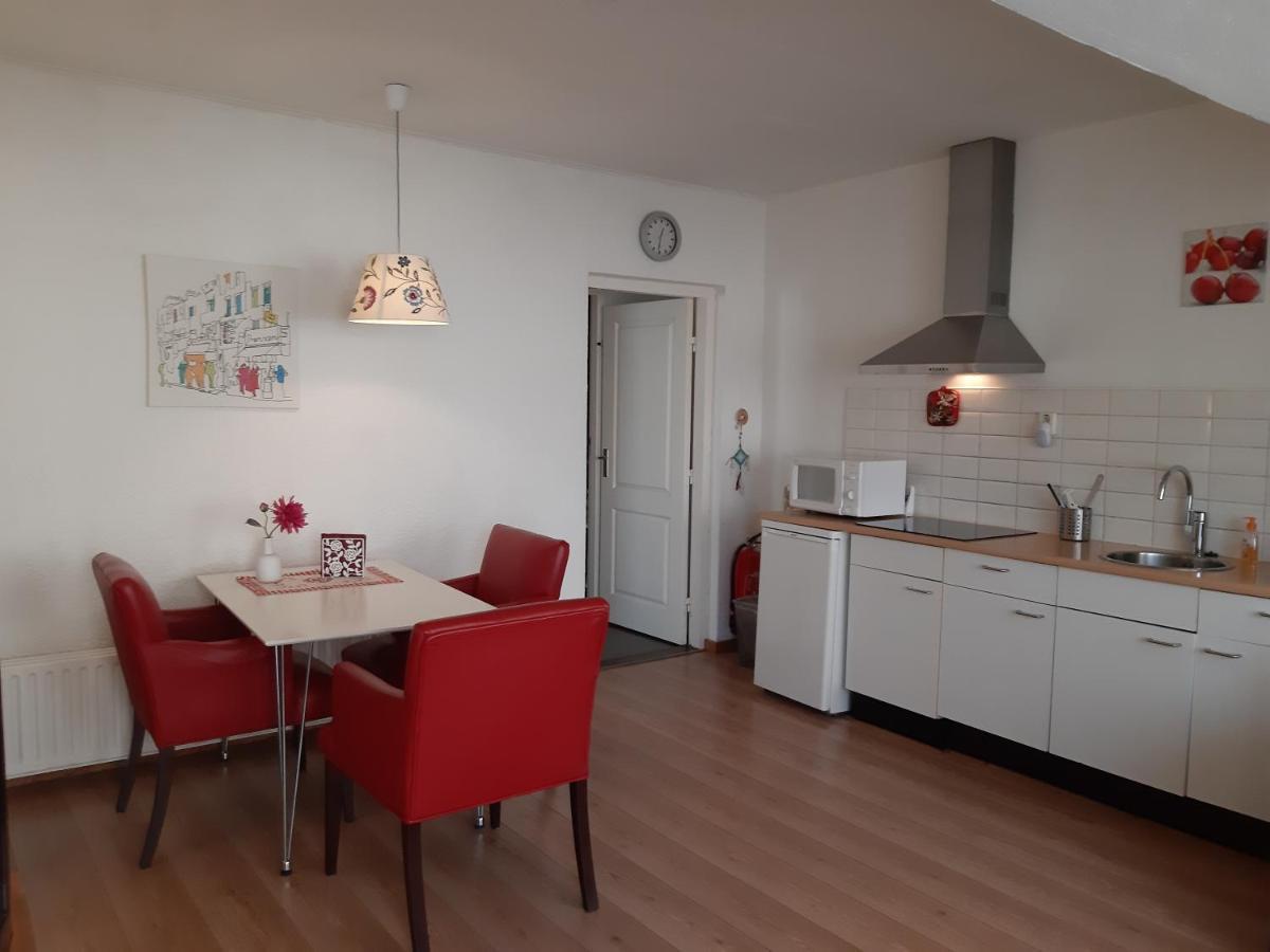 Vakantie Appartementen Engelen Stevensweert Exteriör bild